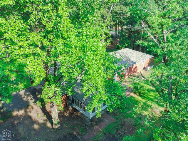 2711 Wood Street, Jonesboro, AR 72401