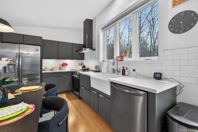 119 Lenni Lenape Road, Narrowsburg, NY 12764