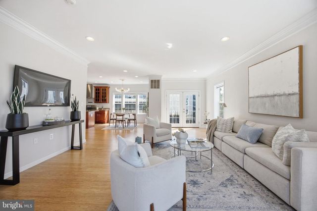 4327 8TH ST NW, Washington, DC 20011
