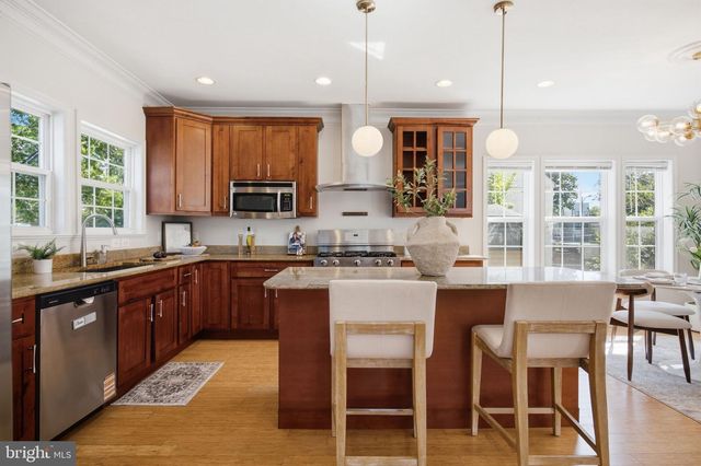 4327 8TH ST NW, Washington, DC 20011