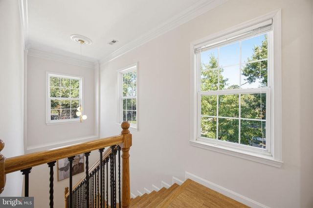 4327 8TH ST NW, Washington, DC 20011