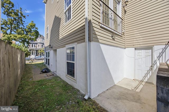 4327 8TH ST NW, Washington, DC 20011