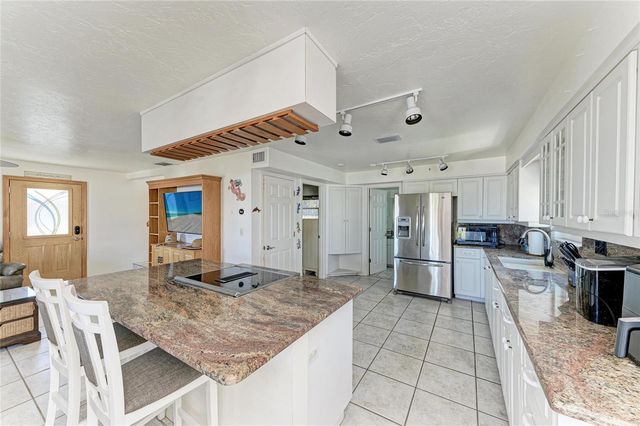 872 NORTH SHORE DRIVE, Anna Maria, FL 34216