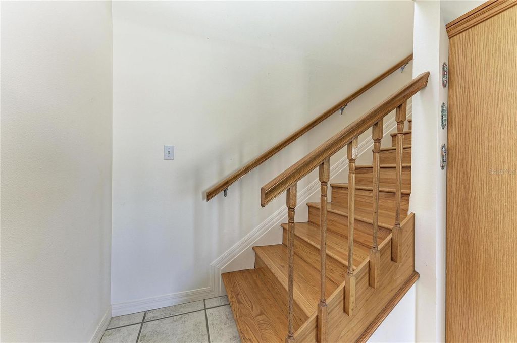 Image 21 of property listing at 872 NORTH SHORE DRIVE, Anna Maria, FL 34216