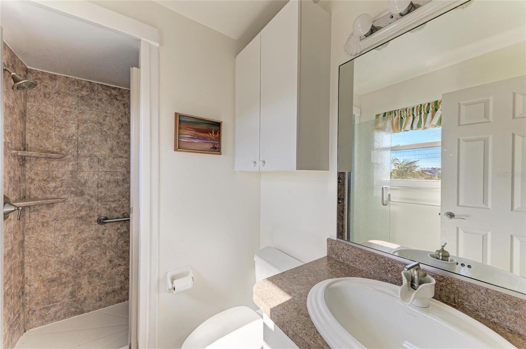 Image 25 of property listing at 872 NORTH SHORE DRIVE, Anna Maria, FL 34216