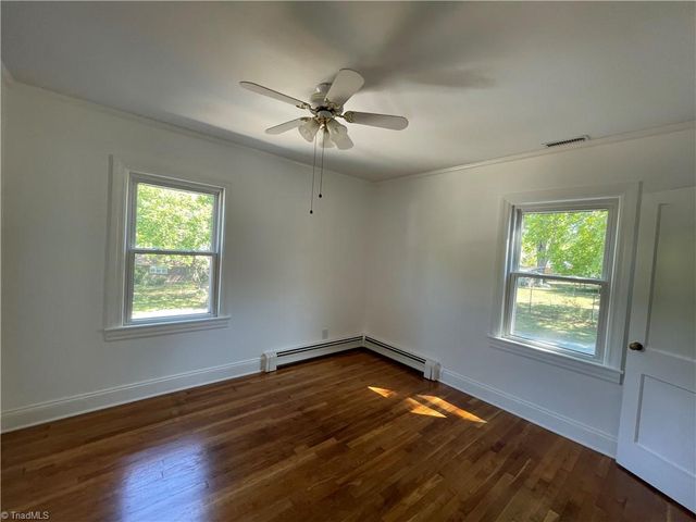 305 Laurel Hill Drive, Burlington, NC 27215