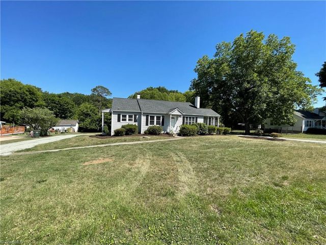 305 Laurel Hill Drive, Burlington, NC 27215