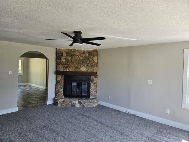 1090 Holton Whitehall Road, Whitehall, MI 49461