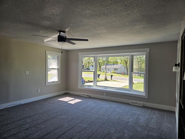 1090 Holton Whitehall Road, Whitehall, MI 49461