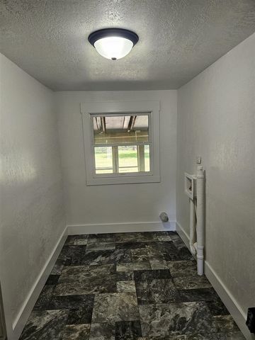 1090 Holton Whitehall Road, Whitehall, MI 49461