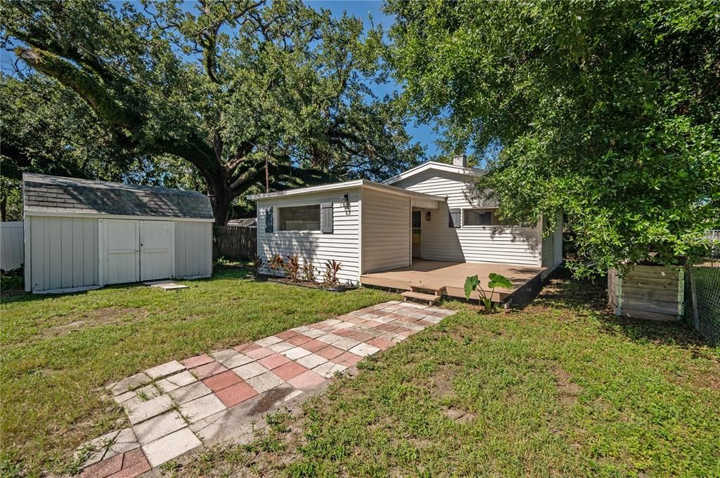 6010 N TAMPA STREET, Tampa, FL 33604