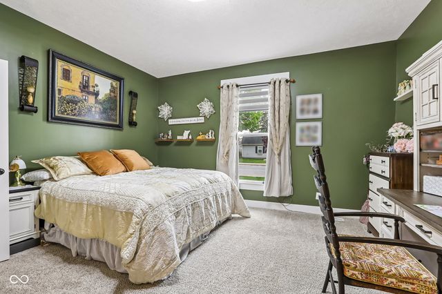 515 N West Street, Tipton, IN 46072