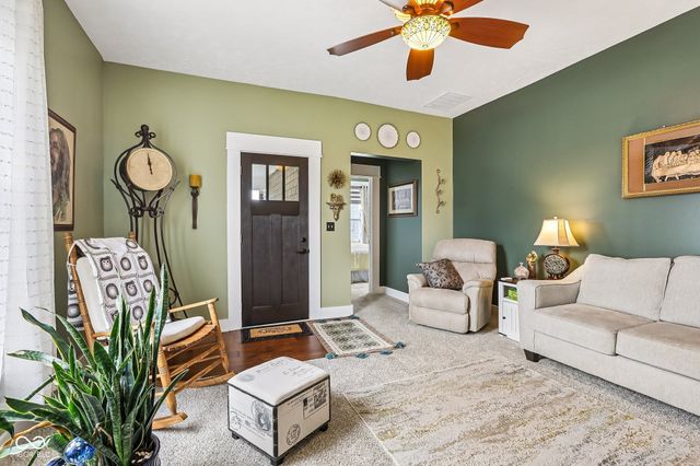 515 N West Street, Tipton, IN 46072