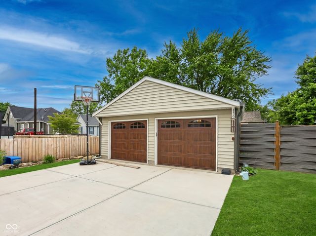 515 N West Street, Tipton, IN 46072