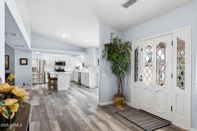 633 LEISURE WORLD --, Mesa, AZ 85206