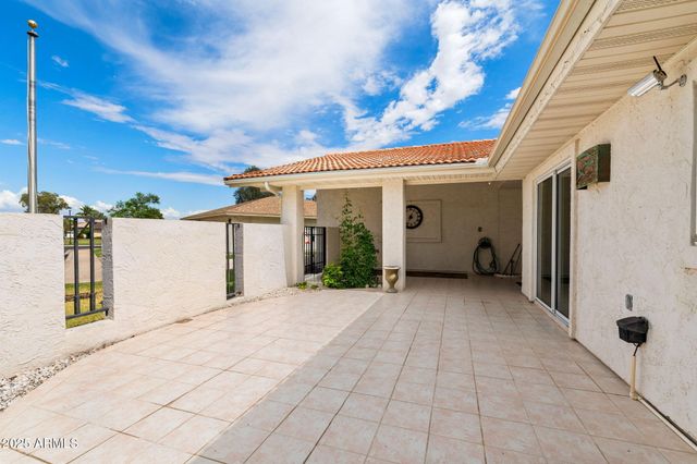 633 LEISURE WORLD --, Mesa, AZ 85206