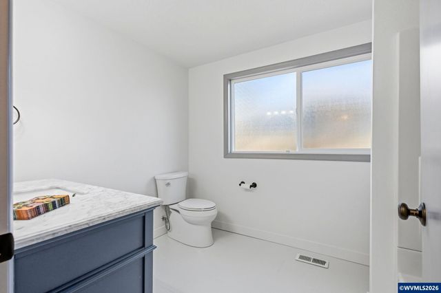 782 Lockwood Ln S, Salem, OR 97302