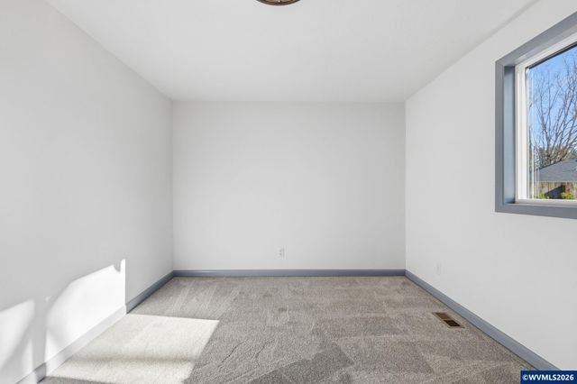 782 Lockwood Ln S, Salem, OR 97302