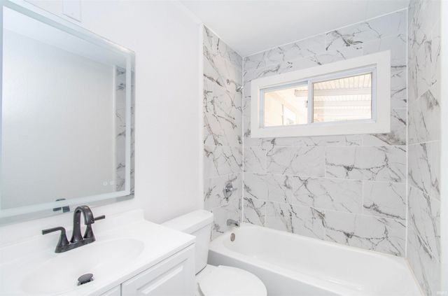 1142 Melbourne Drive, New Haven, IN 46774