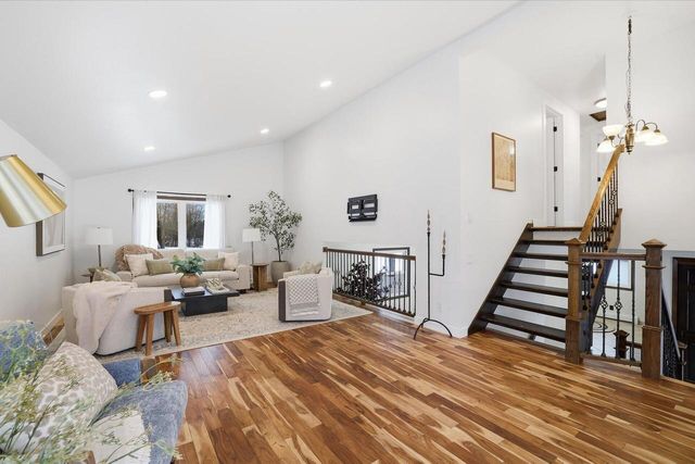 W127N12223 Knollwood DRIVE, Germantown, WI 53022