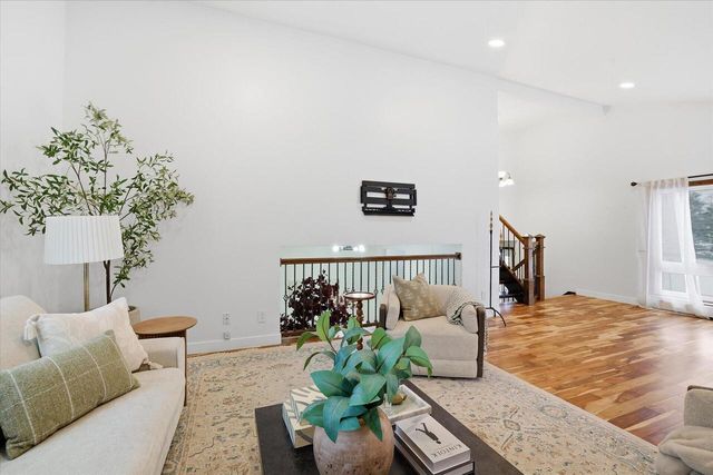 W127N12223 Knollwood DRIVE, Germantown, WI 53022