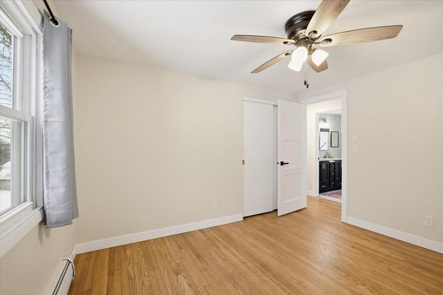 W127N12223 Knollwood DRIVE, Germantown, WI 53022