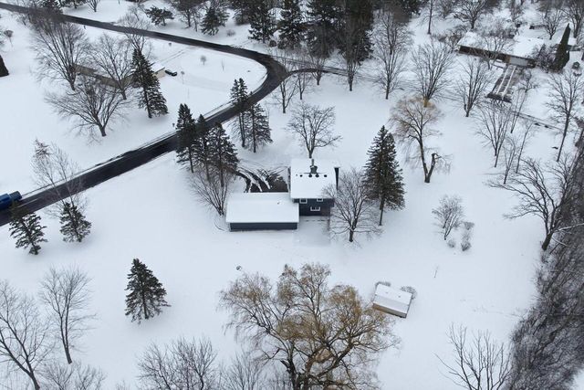 W127N12223 Knollwood DRIVE, Germantown, WI 53022