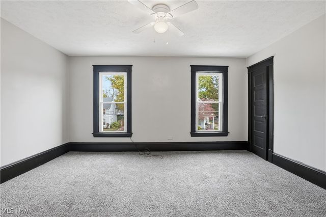 5231 Stark Avenue, Ashtabula, OH 44004