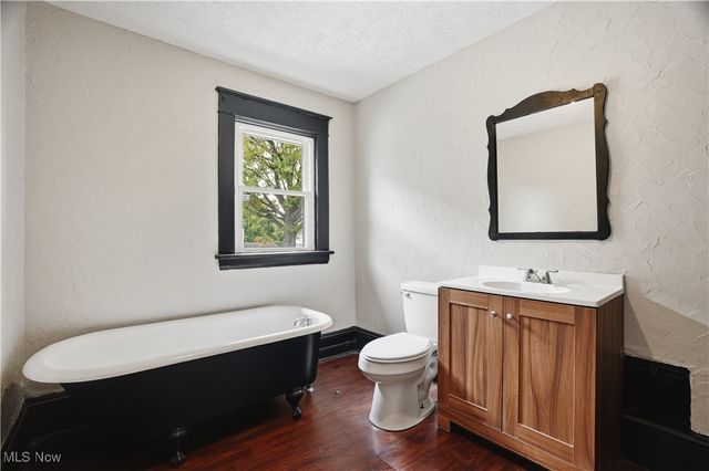 5231 Stark Avenue, Ashtabula, OH 44004