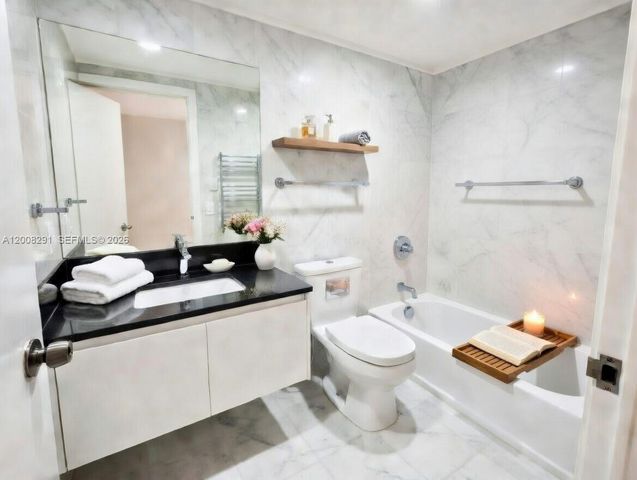 10185 Collins 308, Bal Harbour, FL 33154