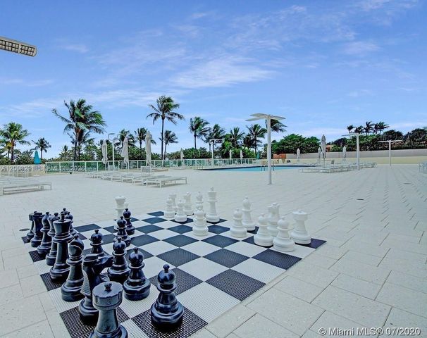 10185 Collins 308, Bal Harbour, FL 33154