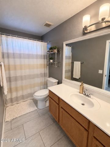 7389 W TONOPAH Drive, Glendale, AZ 85308