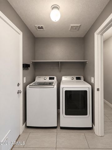 7389 W TONOPAH Drive, Glendale, AZ 85308