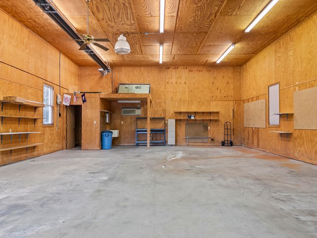 154 Tanyard RD, Rocky Mount, VA 24151