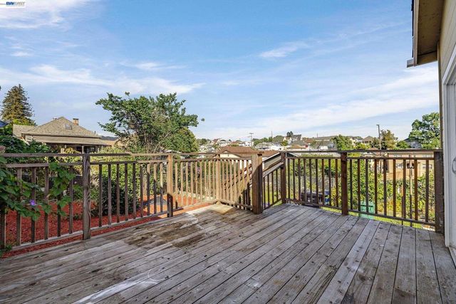 2248 E 22Nd St, Oakland, CA 94606