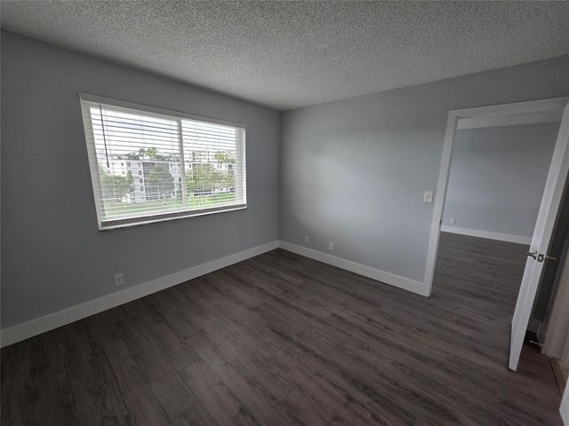 2108 S Cypress Bend Dr 505, Pompano Beach, FL 33069