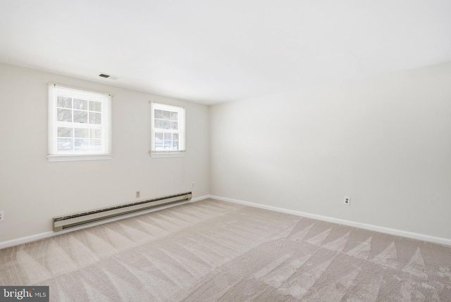 10155 OAKWOOD CHASE CT, Oakton, VA 22124