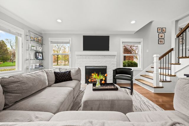 1015 Hazel Avenue, Deerfield, IL 60015