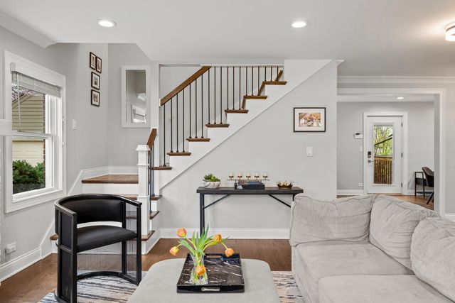 1015 Hazel Avenue, Deerfield, IL 60015