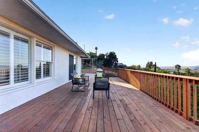 1166 Merritt Drive, El Cajon, CA 92020