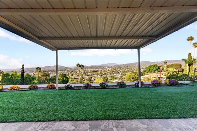 1166 Merritt Drive, El Cajon, CA 92020