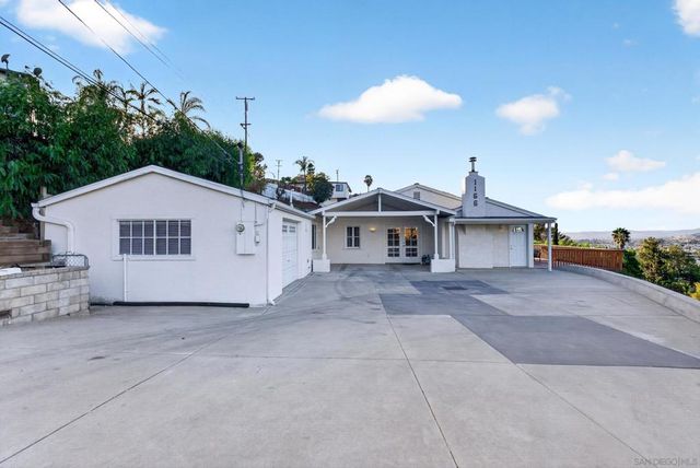 1166 Merritt Drive, El Cajon, CA 92020