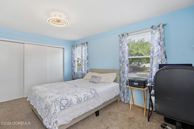 47 Hartford Road, Whiting, NJ 08759