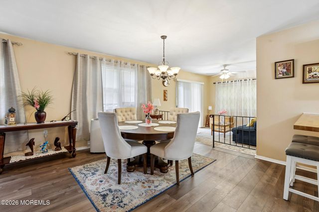 47 Hartford Road, Whiting, NJ 08759