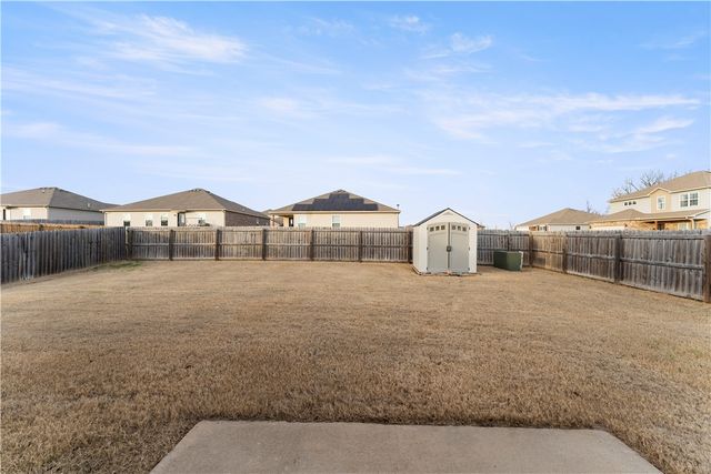 2202 Elmwood Avenue, Lowell, AR 72745