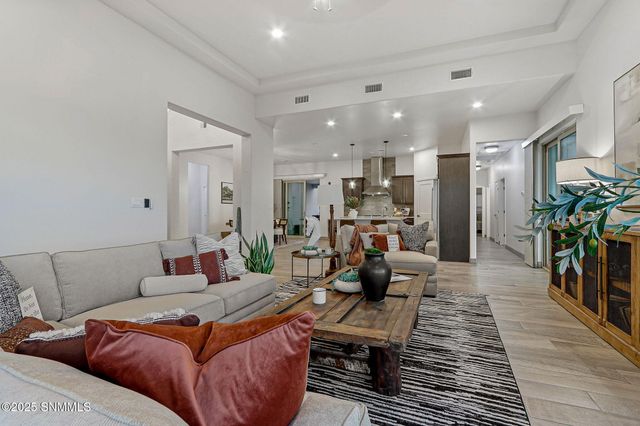 1963 Guamis Road, Las Cruces, NM 88012