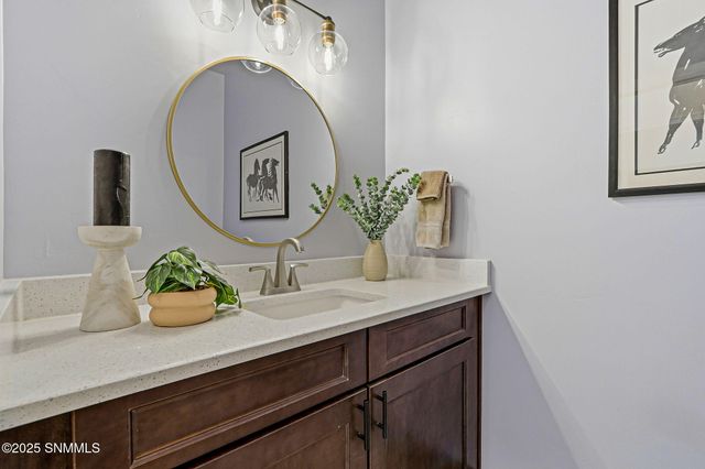 1963 Guamis Road, Las Cruces, NM 88012