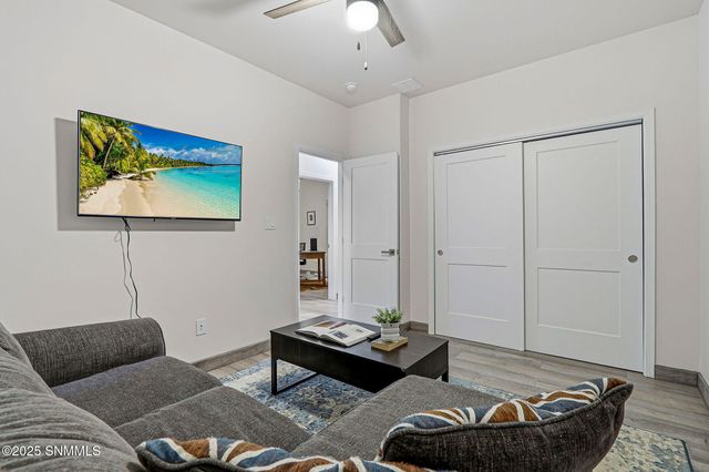 1963 Guamis Road, Las Cruces, NM 88012