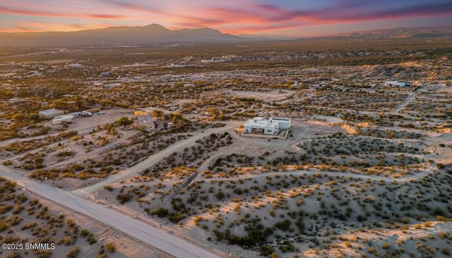 1963 Guamis Road, Las Cruces, NM 88012