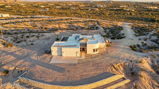 1963 Guamis Road, Las Cruces, NM 88012